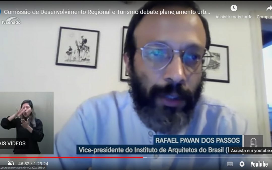 Vice-presidente do IAB participa de debate sobre o papel do planejamento urbano na gestão de riscos e na prevenção de desastres