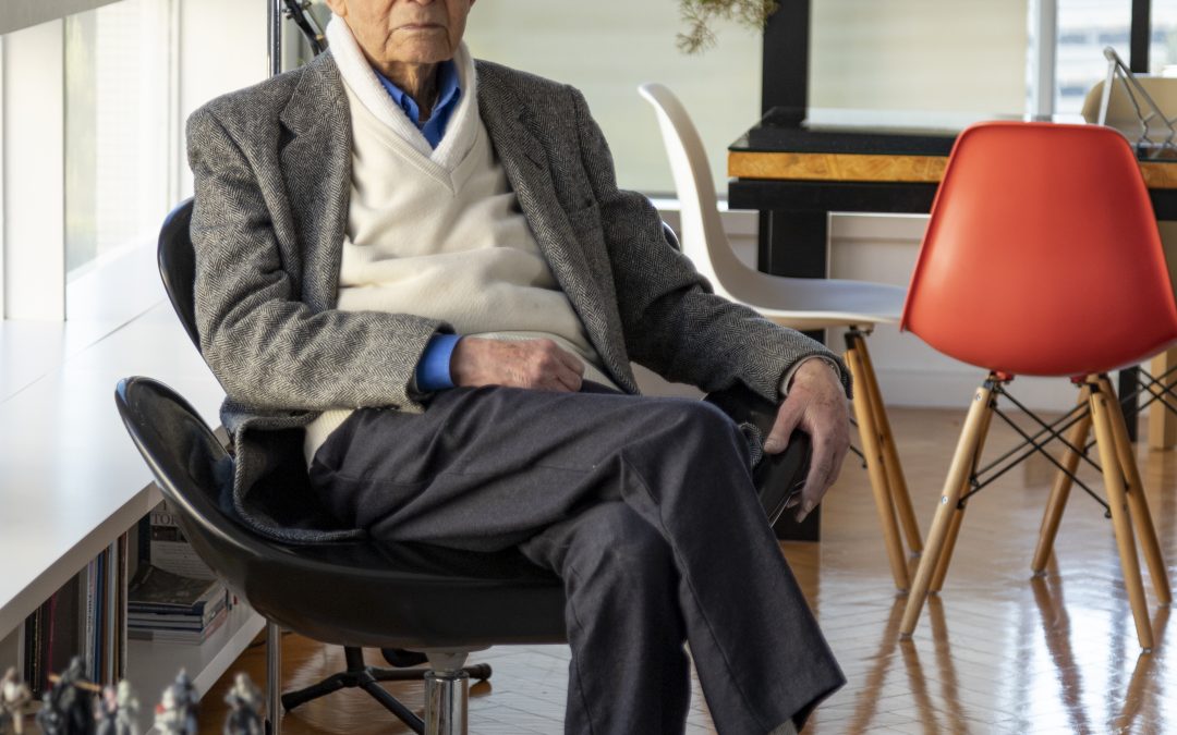 Aos 96 anos, o arquiteto Emil Bered lança seu primeiro livro