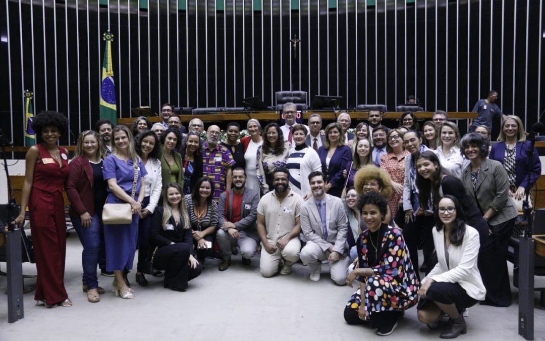 IAB marca presença em sessão solene na Câmara dos Deputados em homenagem ao Dia do Arquiteto