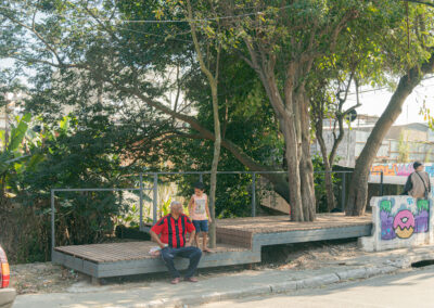 Requalificação comunitária nas margens do córrego Morro Grande