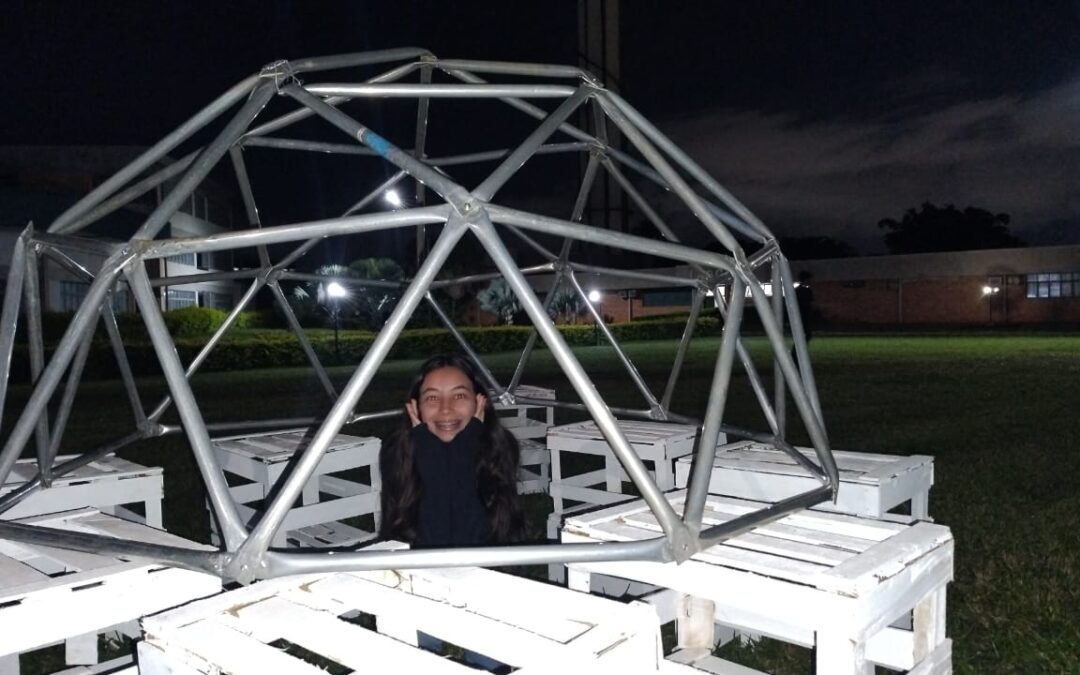 Práticas de aulas de laboratório com uso de materiais não convencionais