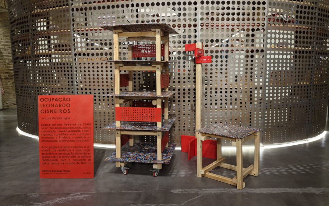 Plasticidade: conversão de plástico pós-consumo em cadeias produtivas circulares